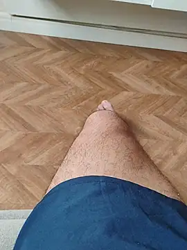 Snapshot of LeoMaduroSP chatting on 10.07.25 LeoMaduroSP online show from 10.07.25