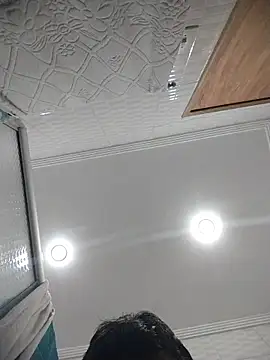 Snapshot of LeoMaduroSP chatting on 10.23.25 LeoMaduroSP online show from 10.23.25