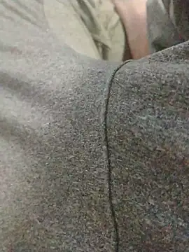 Snapshot of LeoMaduroSP chatting on 11.13.25 LeoMaduroSP online show from 11.13.25