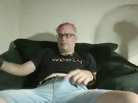 Snapshot of nerdy6 chatting on 09.22.25 nerdy6 online show from 09.22.25