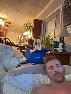 Snapshot of Integrityofsin chatting on 11.10.25 Integrityofsin online show from 11.10.25