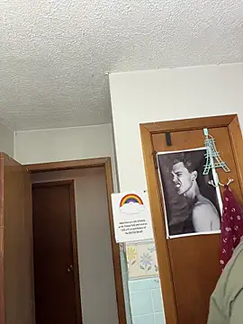 Snapshot of Integrityofsin chatting on 11.11.25 Integrityofsin online show from 11.11.25