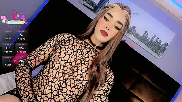 Snapshot of Baby-Isa chatting on 10.22.25 Baby-Isa online show from 10.22.25