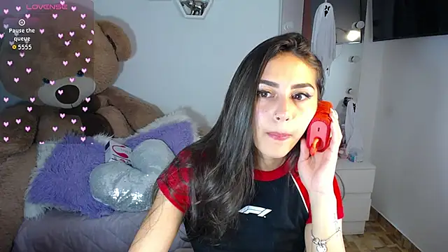 Snapshot of channel-rose1 chatting on 10.19.25 channel-rose1 online show from 10.19.25