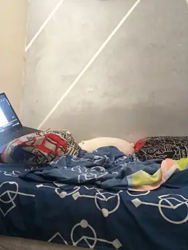 Cesar Augusto online show from 11.04.25