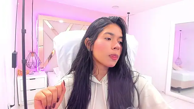 samantaa shy online show from 04.22.26