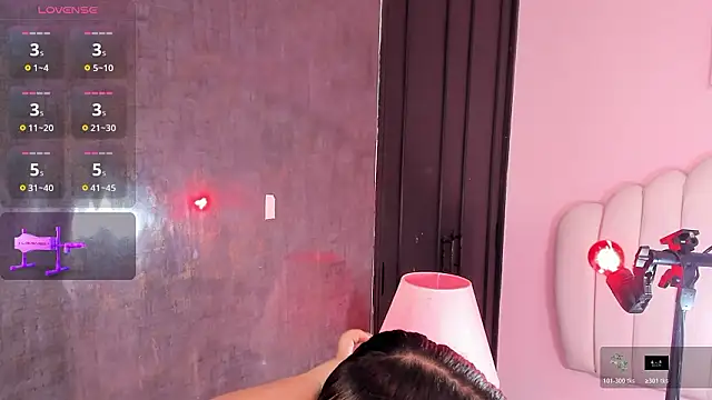 Snapshot of sharlotthe_bigass chatting on 02.13.26 sharlotthe bigass online show from 02.13.26