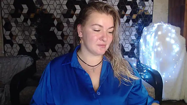 NikaSkylink online show from 11.19.25