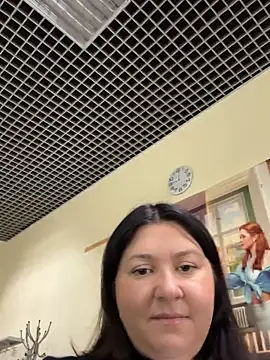 Snapshot of Liza_Will chatting on 10.11.25 Liza Will online show from 10.11.25