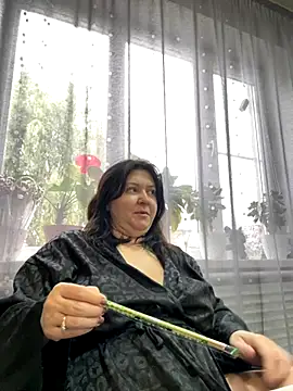 Snapshot of Liza_Will chatting on 11.10.25 Liza Will online show from 11.10.25