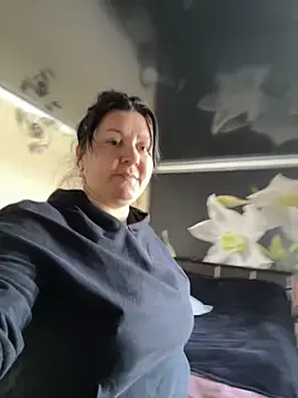 Liza Will online show from 04.16.26