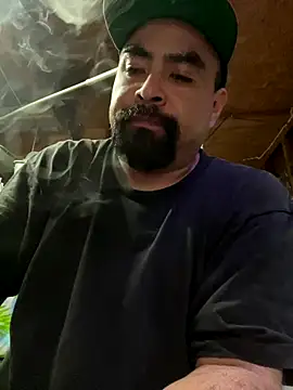 Snapshot of Jonathanfrom420 chatting on 09.09.25 Jonathanfrom420 online show from 09.09.25