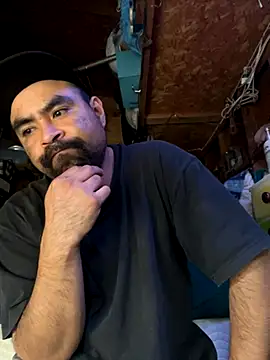 Snapshot of Jonathanfrom420 chatting on 10.06.25 Jonathanfrom420 online show from 10.06.25