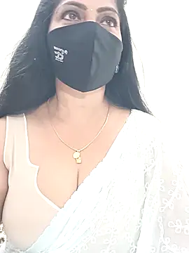 Snapshot of shivani27 chatting on 05.30.26 shivani27 online show from 05.30.26