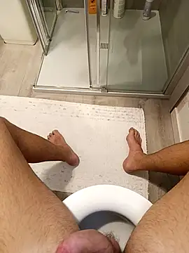 Snapshot of losteccafisso chatting on 11.02.25 losteccafisso online show from 11.02.25