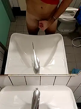 Snapshot of losteccafisso chatting on 01.15.26 losteccafisso online show from 01.15.26