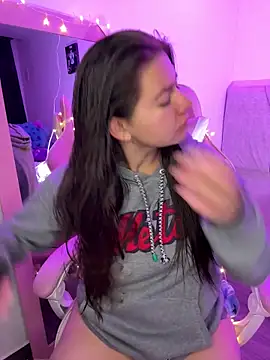 Stepha babe online show from 12.21.25