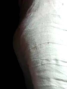 Nude-Priya2 online show from 03.18.26