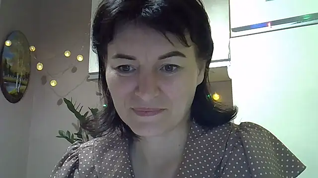 Snapshot of Krystal_82 chatting on 10.05.25 Krystal 82 online show from 10.05.25