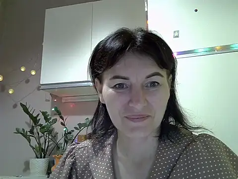 Snapshot of Krystal_82 chatting on 10.09.25 Krystal 82 online show from 10.09.25