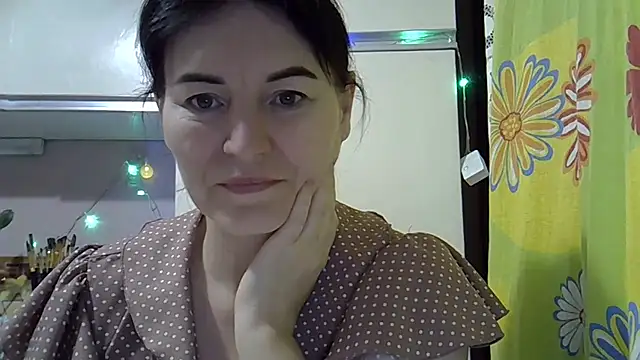 Snapshot of Krystal_82 chatting on 10.26.25 Krystal 82 online show from 10.26.25