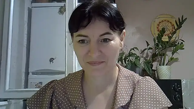 Snapshot of Krystal_82 chatting on 11.07.25 Krystal 82 online show from 11.07.25