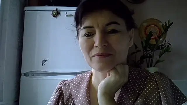 Snapshot of Krystal_82 chatting on 11.08.25 Krystal 82 online show from 11.08.25