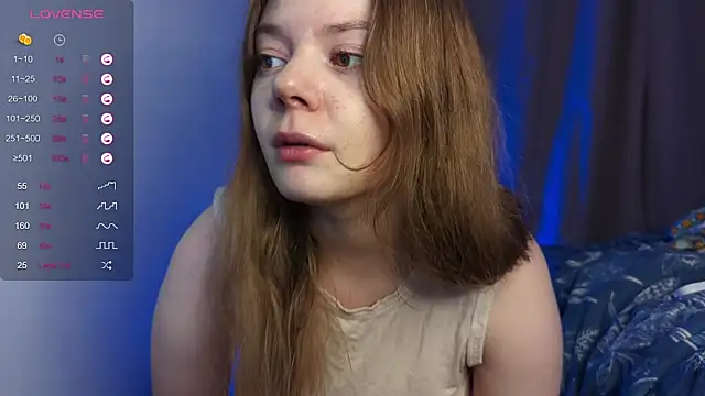 Snapshot of puppy_eyes chatting on 10.22.25 puppy eyes online show from 10.22.25