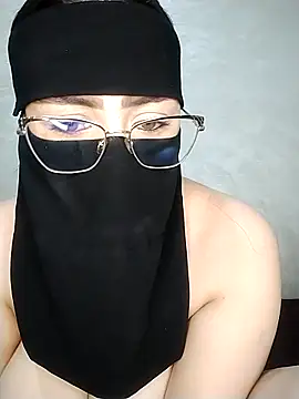 Arabic-loka online show from 11.04.25