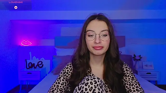 Real cutie1 online show from 11.16.25