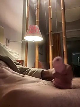 Snapshot of musti312 chatting on 09.30.25 musti312 online show from 09.30.25