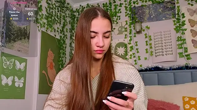 Ashley Pierce online show from 12.19.25