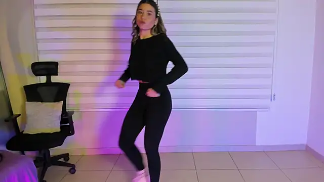 Rachell criss online show from 09.30.25