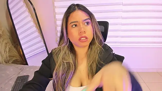 Rachell criss online show from 11.14.25