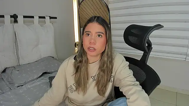 Rachell criss online show from 11.28.25