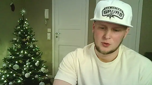 Dartanjanas13 online show from 12.18.25