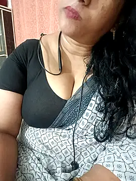 Swetyhoney online show from 09.08.25