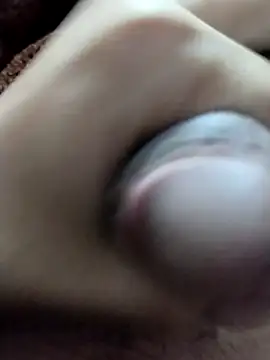 Snapshot of saneer69tew chatting on 11.11.25 saneer69tew online show from 11.11.25