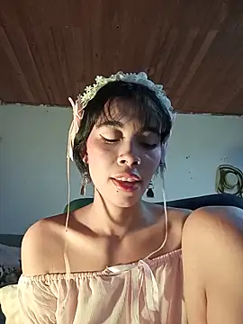Snapshot of dolliette24 chatting on 06.19.26 dolliette24 online show from 06.19.26