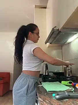 Maia Park online show from 03.25.26