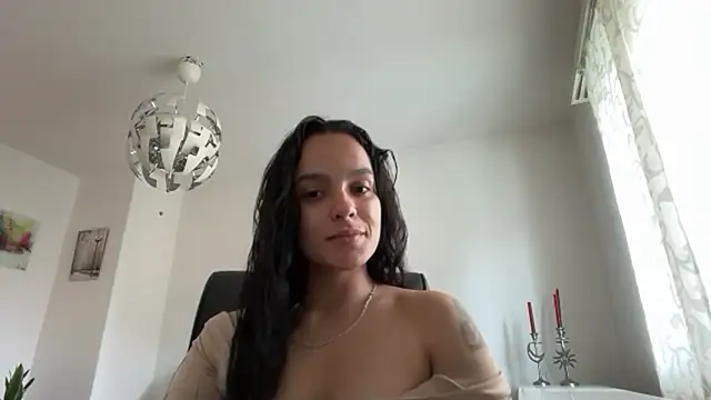 Maia Park online show from 04.14.26