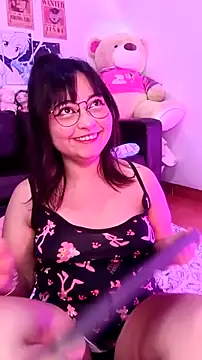 Snapshot of Lolii_Zoe chatting on 11.24.25 Lolii Zoe online show from 11.24.25