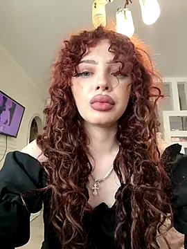 Snapshot of Hannah_xBaby chatting on 10.15.25 Hannah xBaby online show from 10.15.25