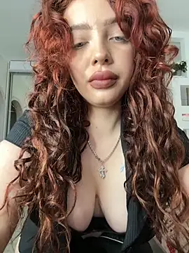 Snapshot of Hannah_xBaby chatting on 10.25.25 Hannah xBaby online show from 10.25.25