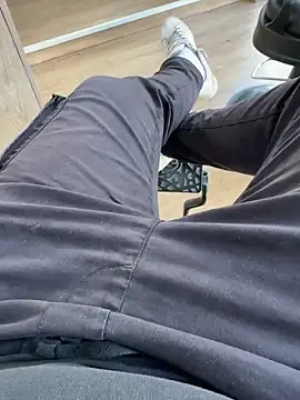 Snapshot of Mrdim26 chatting on 09.09.25 Mrdim26 online show from 09.09.25