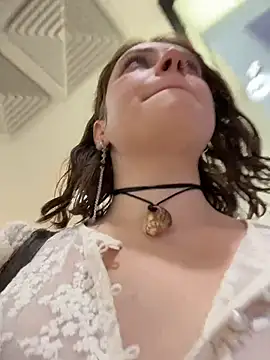 Snapshot of lucy-joy chatting on 10.23.25 lucy-joy online show from 10.23.25