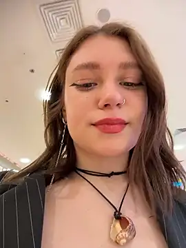 Snapshot of lucy-joy chatting on 01.17.26 lucy-joy online show from 01.17.26