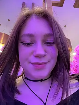 Snapshot of lucy-joy chatting on 02.27.26 lucy-joy online show from 02.27.26