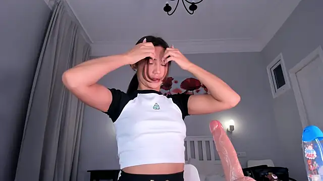 Snapshot of xxxenony___ chatting on 10.16.25 xxxenony online show from 10.16.25