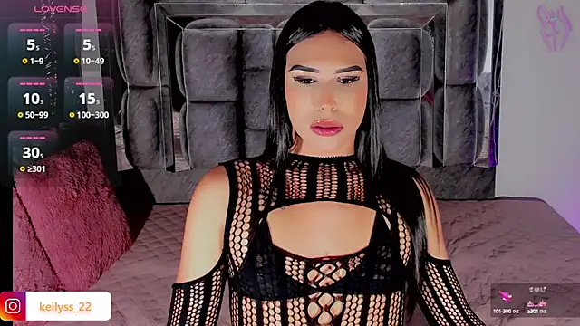 Keilyss  online show from 10.14.25